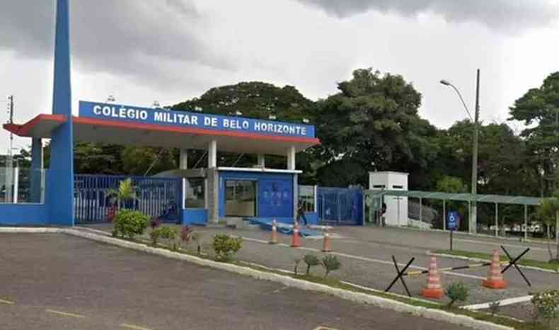 Colgio Militar de Belo Horizonte ter de pagar multa diria de R$ 5 mil se insistir na volta s aulas(foto: JUAREZ RODRIGUES/EM/D.A PRESS)