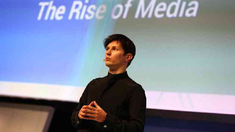 Pavel Durov, diretor-executivo do Telegram, durante evento em Barcelona em 2016