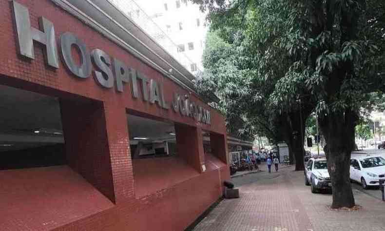 A criana, agredida pelo pai por no saber resolver o dever de casa, estava intubada no Hospital Joo XXIII, em Belo Horizonte