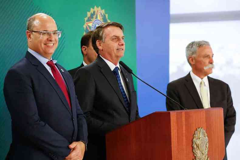 Witzel com Bolsonaro em cerimnia no Planalto