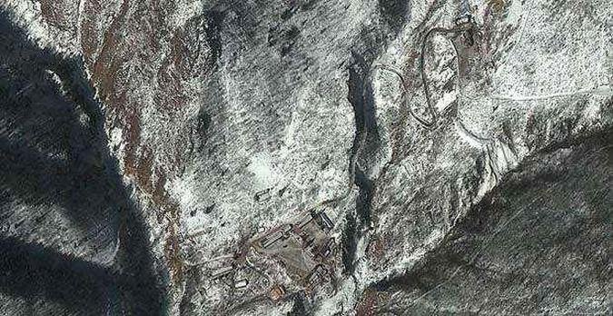 (foto: REUTERS/DigitalGlobe/Handout)