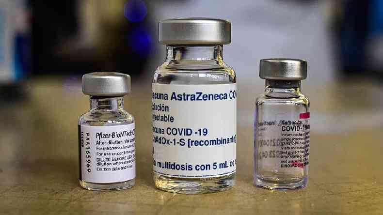 A combinação de vacinas mais estudada até o momento é da AstraZeneca com Pfizer(foto: Getty Images)