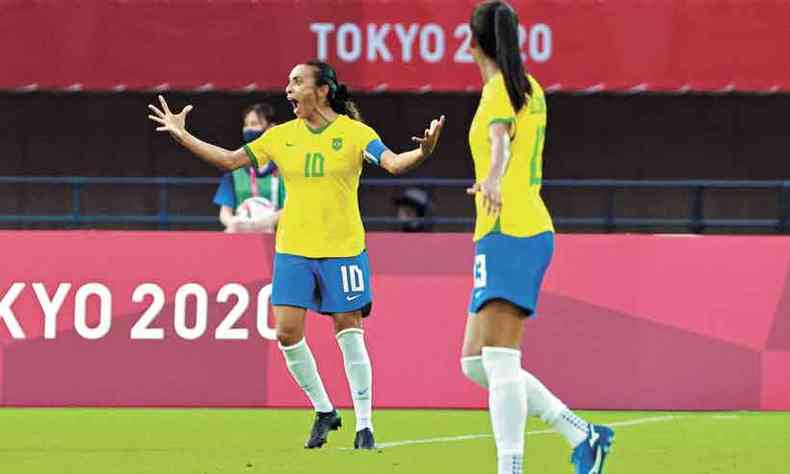 Marta chegou a 12 gols em Olimpadas, atrs apenas de Cristiane, que tem 14, mas no est no Japo(foto: KOHEI CHIBAGARA/AFP)