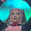 Pabllo Vittar e Marina Sena exaltam importância do posicionamento político