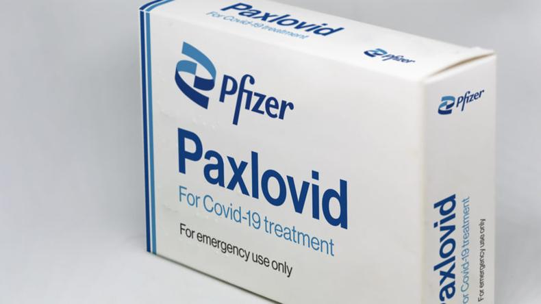 Caixa de remdio Paxlovid