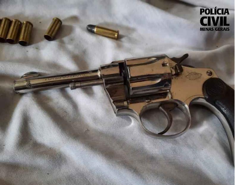 Arma usada por adolescente para matar em Carmpolis de Minas