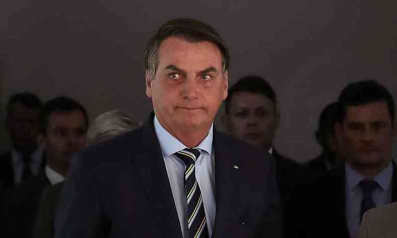 'No momento eu no tenho tranquilidade', argumentou Bolsonaro contra a prorrogao para alm do prazo de oito dias vigentes(foto: Marcos Corra/PR)