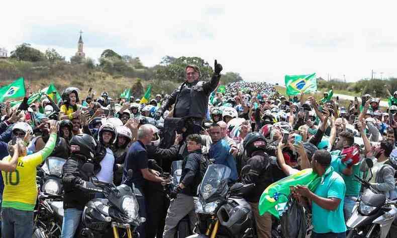 Motociata de apoiadores de Bolsonaro, em Toritama, Pernambuco