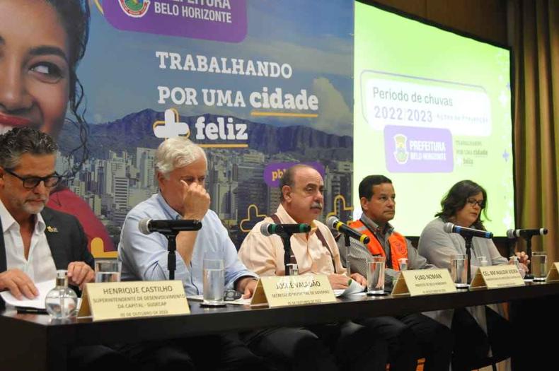 coletiva de imprensa