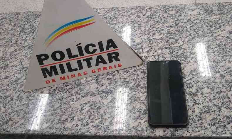 Imagem do celular furtado e recuperado pelos policiais