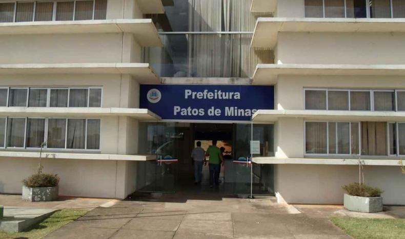 As vagas são para formação de cadastro de reserva(foto: Juarez Pereira/Prefeitura de Patos de Minas) Fachada da Prefeitura de Patos de Minas
