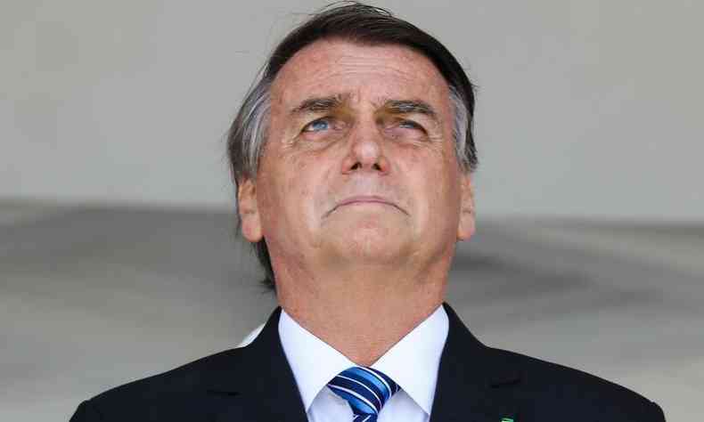Bolsonaro tem recaída na tristeza com saída do Planalto, dizem aliados -  Politica - Estado de Minas