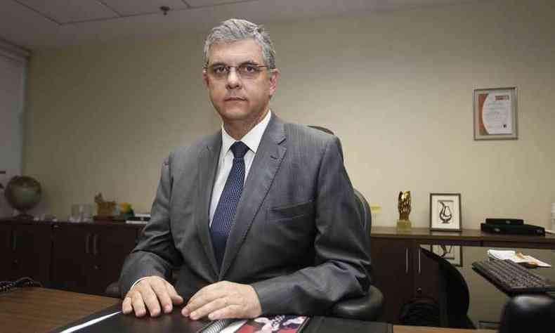 Gustavo Barbosa foi secretrio do governador do Rio, Luiz Fernando Pezo (MDB), e ter o desafio de tirar Minas da crise(foto: Divulgao/Comunicao Romeu Zema)