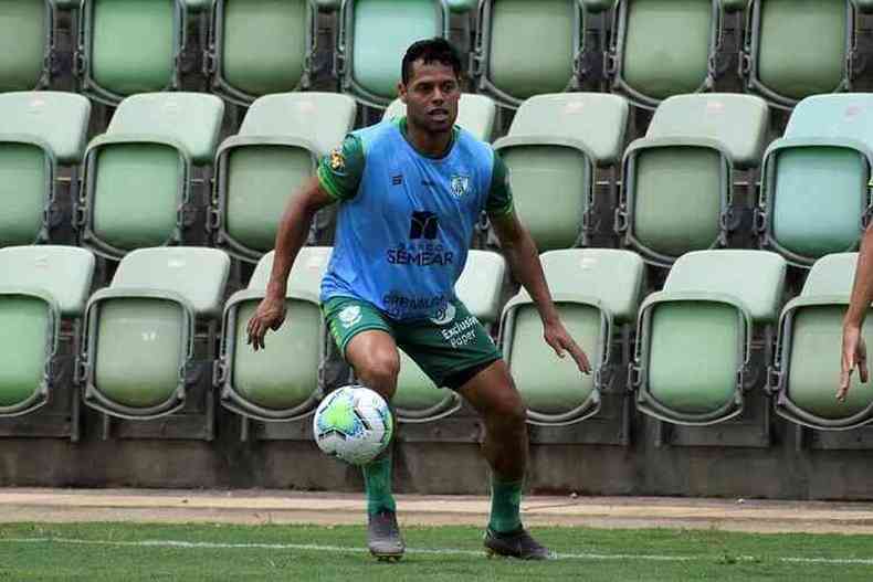 Joo Paulo espera bom desempenho do time no Independncia(foto: Joo Zebral / Amrica)