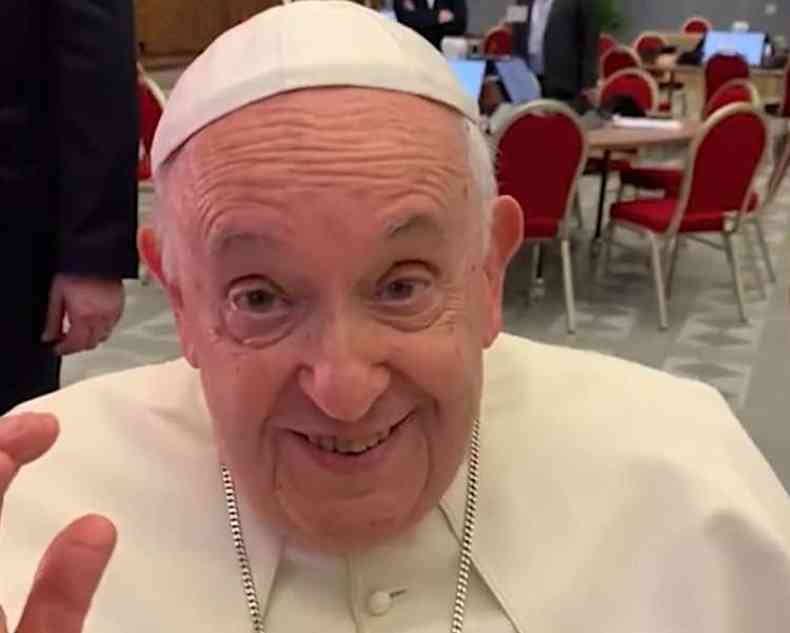 Vdeo foi publicado pela agncia oficial de notcias do Vaticano