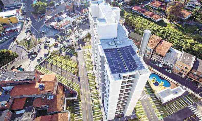 Conjunto habitacional com painéis fotovoltaicos: Minas é líder em sistemas usados nas residências, no comércio e em pequenas indústrias(foto: MRV/Divulgação 3/11/17 )