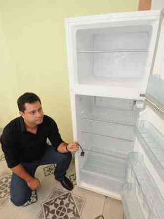 Carlos Queiroz abandonou micro-ondas e geladeira para economizar(foto: Marcos Vieira/EM/D.A Press )