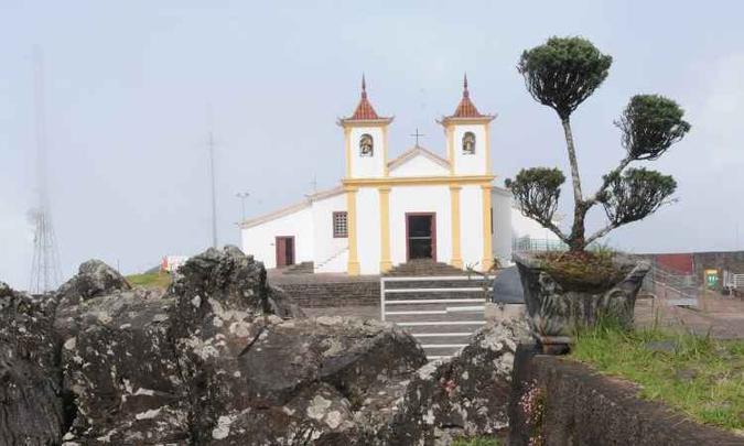 Viagem começa em 3 de setembro, no topo da Serra da Piedade, e foi planejada para comemorar os 250 anos de peregrinação à ermida da padroeira de Minas e o tricentenário de aparição da imagem da padroeira do Brasil(foto: Beto Novaes/EM/D.A Press - 22/4/15) Viagem começa em 3 de setembro, no topo da Serra da Piedade, e foi planejada para comemorar os 250 anos de peregrinação à ermida da padroeira de Minas e o tricentenário de aparição da imagem da padroeira do Brasil(foto: Beto Novaes/EM/D.A Press - 22/4/15)