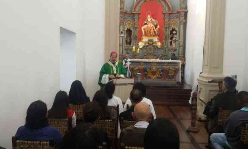 Anuncio foi feito durante missa na Ermida, nesta manh(foto: Arquidiocese BH/Divulgao)