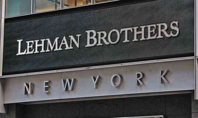 Os bancos norte-americanos atingidos no tm o tamanho e a relevncia do Lehman Brothers, que quebrou h quase 15 anos 