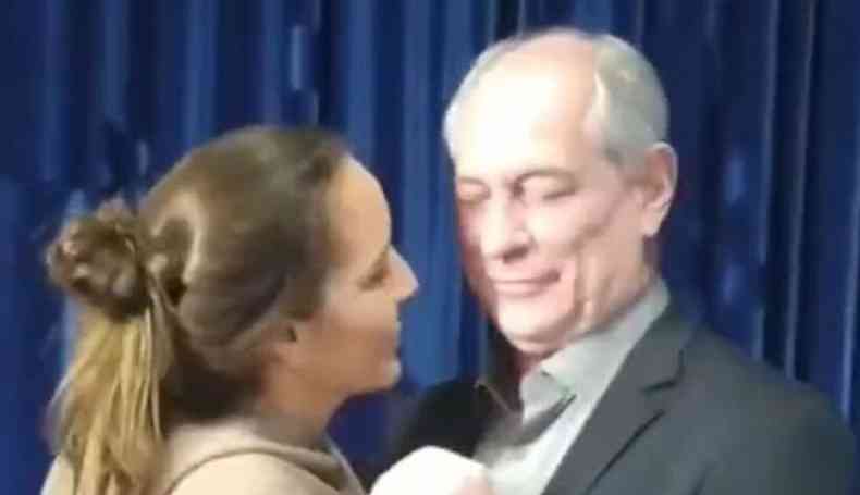 Ciro Gomes danando com a mulher, Giselle Bezerra