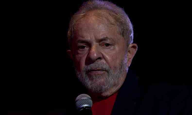 Ex-presidente Lula comeou a cumprir a pena de 12 anos de priso no sbado passado(foto: Paulo Lopes/Estado Contedo)