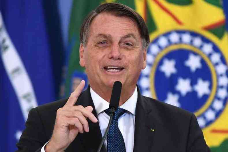Bolsonaro deu a declarao sobre a vacina contra a Covid-19 a apoiadores em Santa Catarina(foto: EVARISTO SA / AFP)