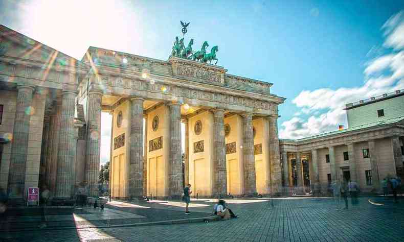 Alemanha oferece bolsas de estudo de 2.770 euros mensais para jovens brasileiros(foto: Valentim Sonntag/ Pixabay)