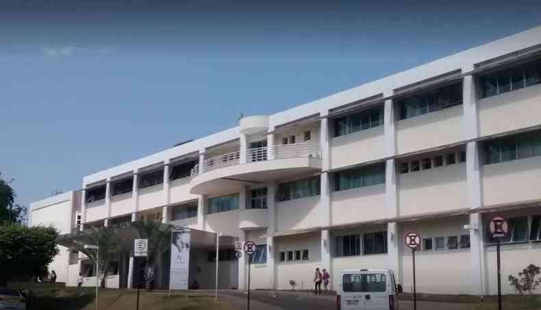Hospital Universitrio Clemente de Faria (HUCF) em Montes Claros(foto: GoogleMaps/Reproduo)