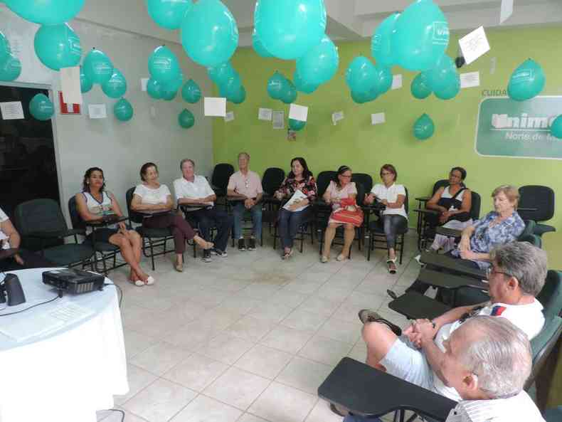 Por meio do programa Ateno  Sade do Idoso, a Unimed Norte de Minas promove diversas aes e encontros entre pessoas com mais de 60 anos(foto: Unimed Norte de Minas / Divulgao)