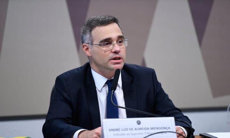 Andr Mendona pediu mais tempo para analisar o caso da Lei das Estatais e novo julgamento ser marcado