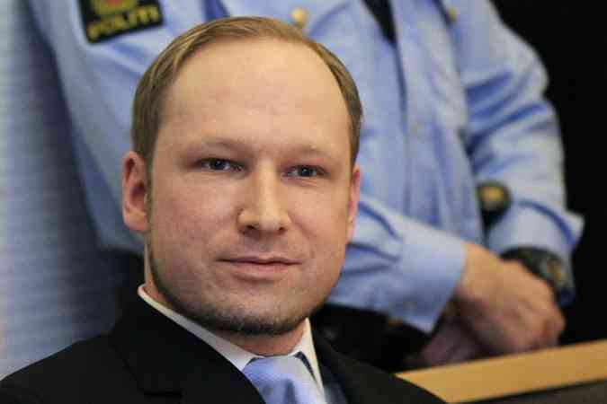 Anders Behring Breivik pediu uma medalha pelos assassinatos cometidos(foto: LISE ASERUD / SCANPIX NORWAY / AFP)