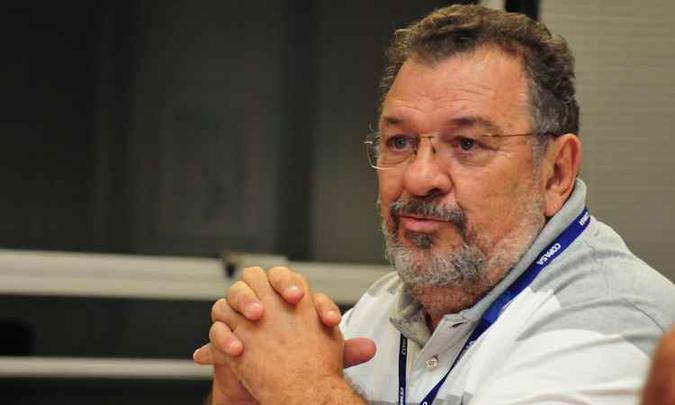 Rômulo Perilli, que é diretor da Copasa, confirma problemas, mas nega valor estipulado pelo MP. Ele garante que cobrança indevida com esgoto será ressarcida aos consumidores lesados(foto: Ramon Lisboa/EM/D.A PRESS) Rômulo Perilli, que é diretor da Copasa, confirma problemas, mas nega valor estipulado pelo MP. Ele garante que cobrança indevida com esgoto será ressarcida aos consumidores lesados(foto: Ramon Lisboa/EM/D.A PRESS)