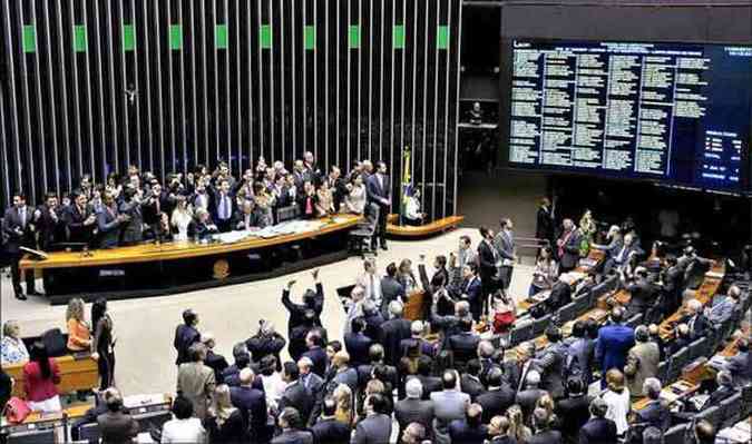 Os deputados votaram uma srie de propostas para alterar o sistema eleitoral, mas boa parte foi rejeitada (foto: Gustavo Lima/Cmara dos Deputados)