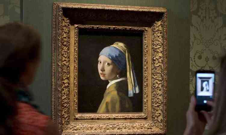 Reproduo da tela de Vermeer 'Moa com brinco de prola'
