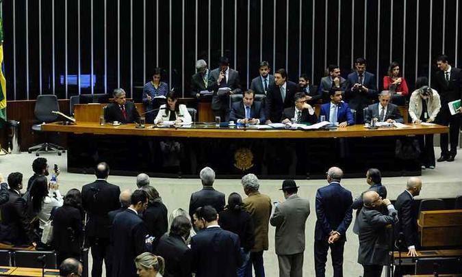 Os parlamentares serão pressionados a votar mudanças na Previdência em ano eleitoral(foto: Lúcio Bernardo Jr / Câmara dos Deputados) Os parlamentares serão pressionados a votar mudanças na Previdência em ano eleitoral(foto: Lúcio Bernardo Jr / Câmara dos Deputados)