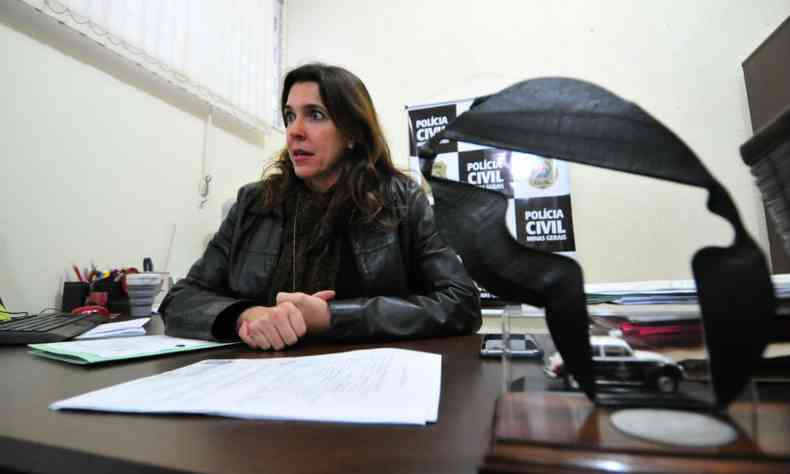 A delegada Ana Paula Gontijo  a responsvel pelas investigaes(foto: Gladyston Rodrigues/EM/D.A.Press)