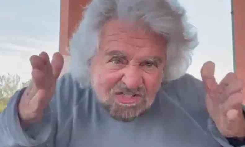 Grillo ficou exaltado no vdeo em que defende o filho(foto: Reproduo/Youtube)
