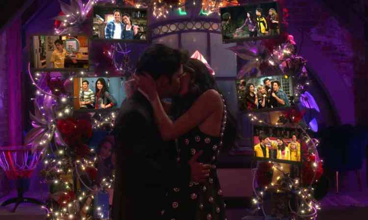 Freddie e Carly se beijam em iCarly