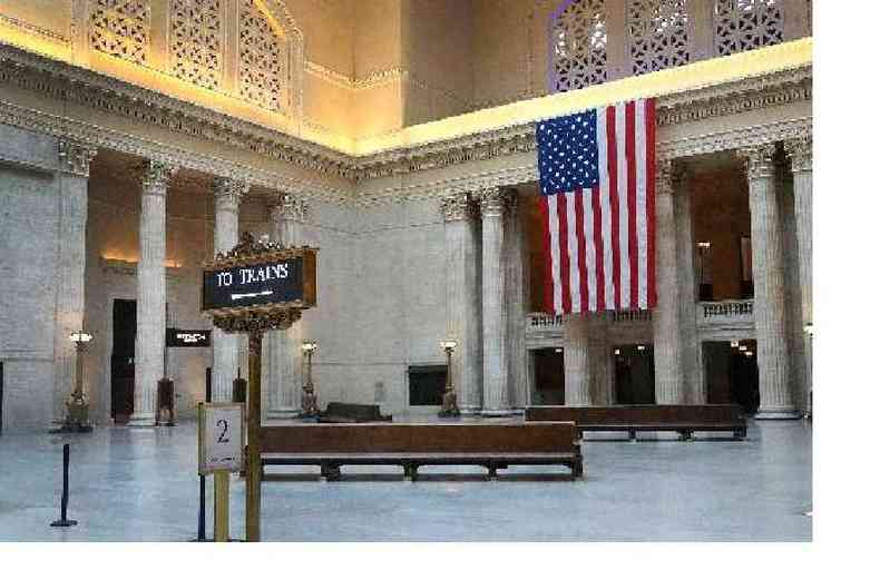 Union Station completamente vazia em Chicago, nos Estados Unidos(foto: Scott Olson/Getty Images/AFP)