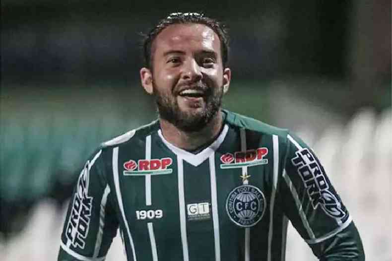 Cruzeiro anuncia a contratação do atacante Iván Angulo, do Palmeiras