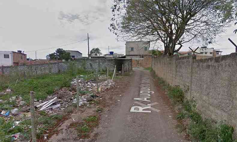 Tiroteio ocorreu em uma casa na Rua Augusto dos Anjos(foto: Reproduo da internet/Google Maps)