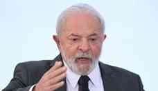 Lula afirma que vai 'continuar batendo' para que Banco Central reduza juros