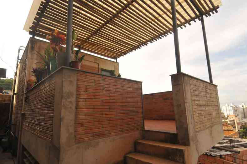 Casa do Pomar do Cafezal, com destaque para os tijolos