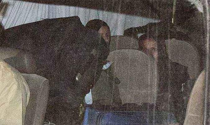 A saída da família permite ao Paquistão virar a página da misteriosa presença de Bin Laden no país, a poucos dias do primeiro aniversário de sua morte(foto: REUTERS/Faisal Mahmood ) A saída da família permite ao Paquistão virar a página da misteriosa presença de Bin Laden no país, a poucos dias do primeiro aniversário de sua morte(foto: REUTERS/Faisal Mahmood )