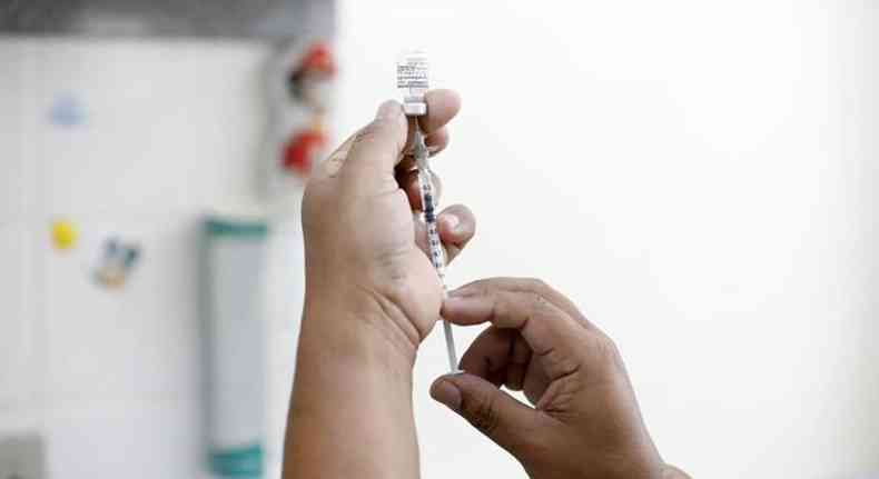 vacina seringa