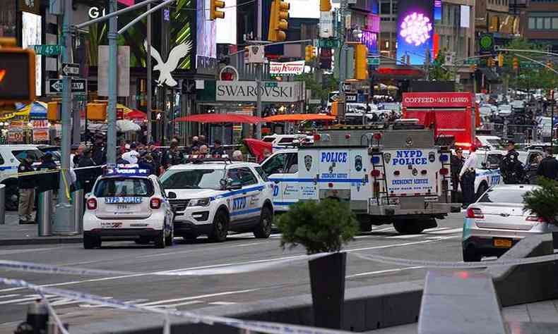 Movimentao policial na Times Square aps o tiroteio neste sbado(foto: David Dee Delgado / GETTY IMAGES NORTH AMERICA / Getty Images via AFP )