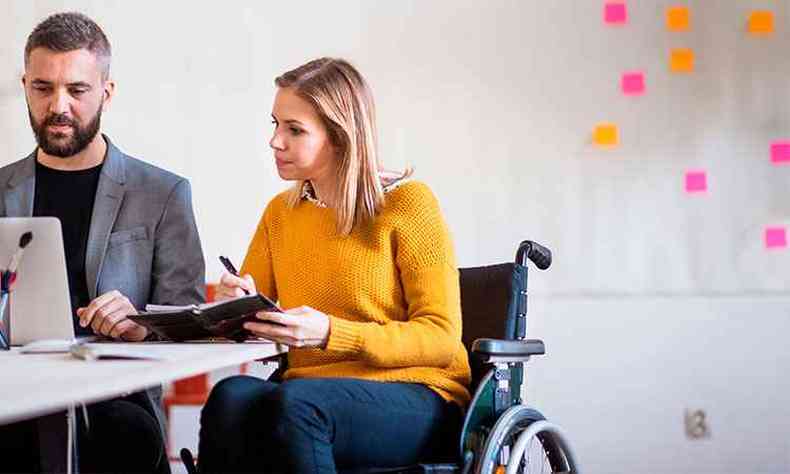 Pesquisa revela dificuldades de cadeirantes no mercado de trabalho