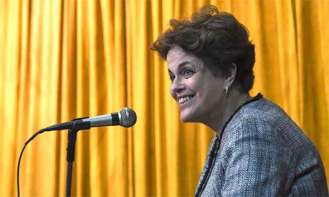 A ex-presidente Dilma Rousseff falou durante cerca de meia hora, por meio de videoconfer A ex-presidente Dilma Rousseff falou durante cerca de meia hora, por meio de videoconfer