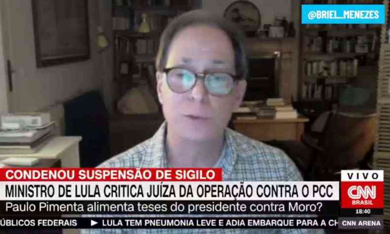 Ator Pedro Cardoso d entrevista  CNN Brasil